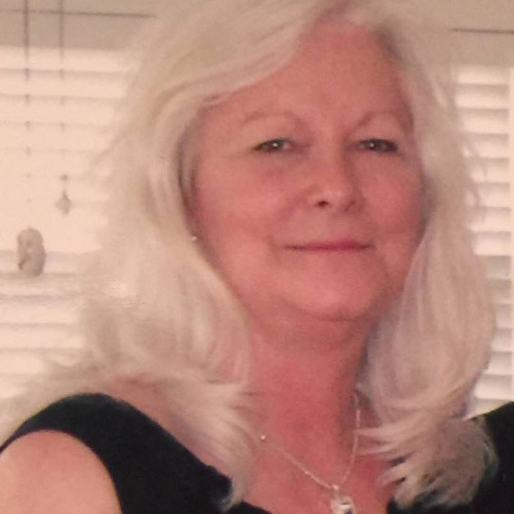 Meet your Posher, Janet